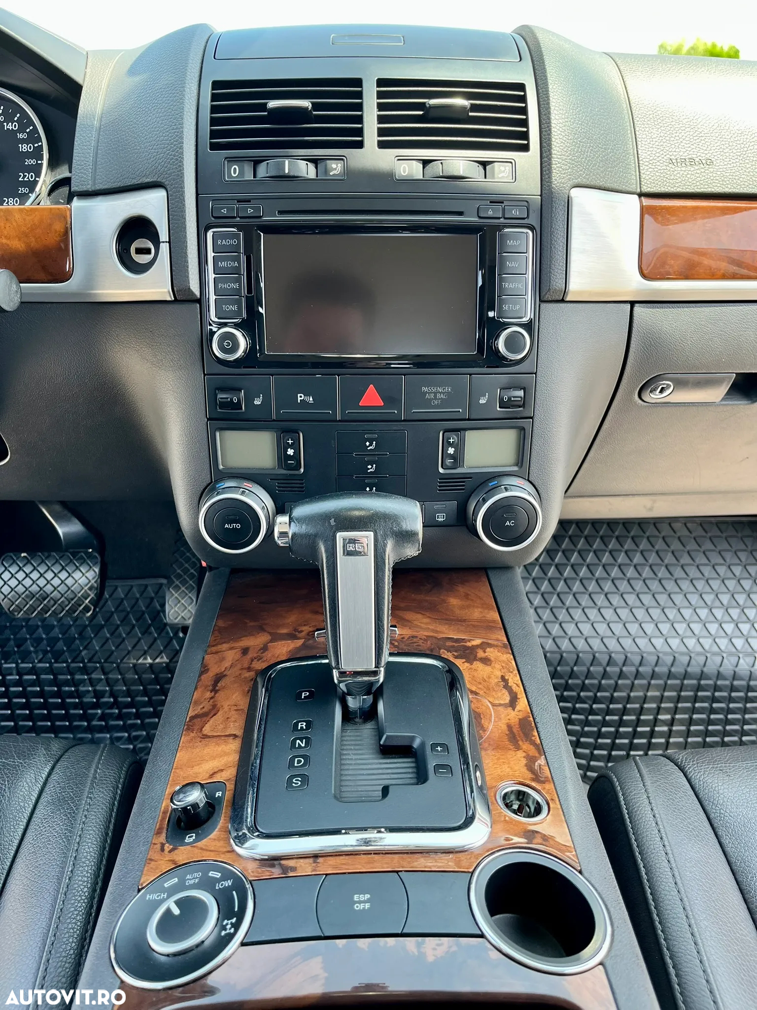 Volkswagen Touareg 2.5 R5 TDI Automatik - 14