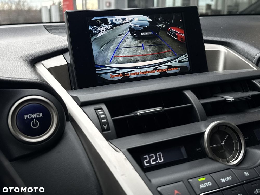 Lexus NX 300h Elite 2WD - 24