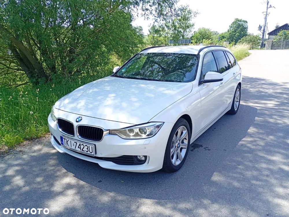 BMW Seria 3 318d Luxury Line - 2