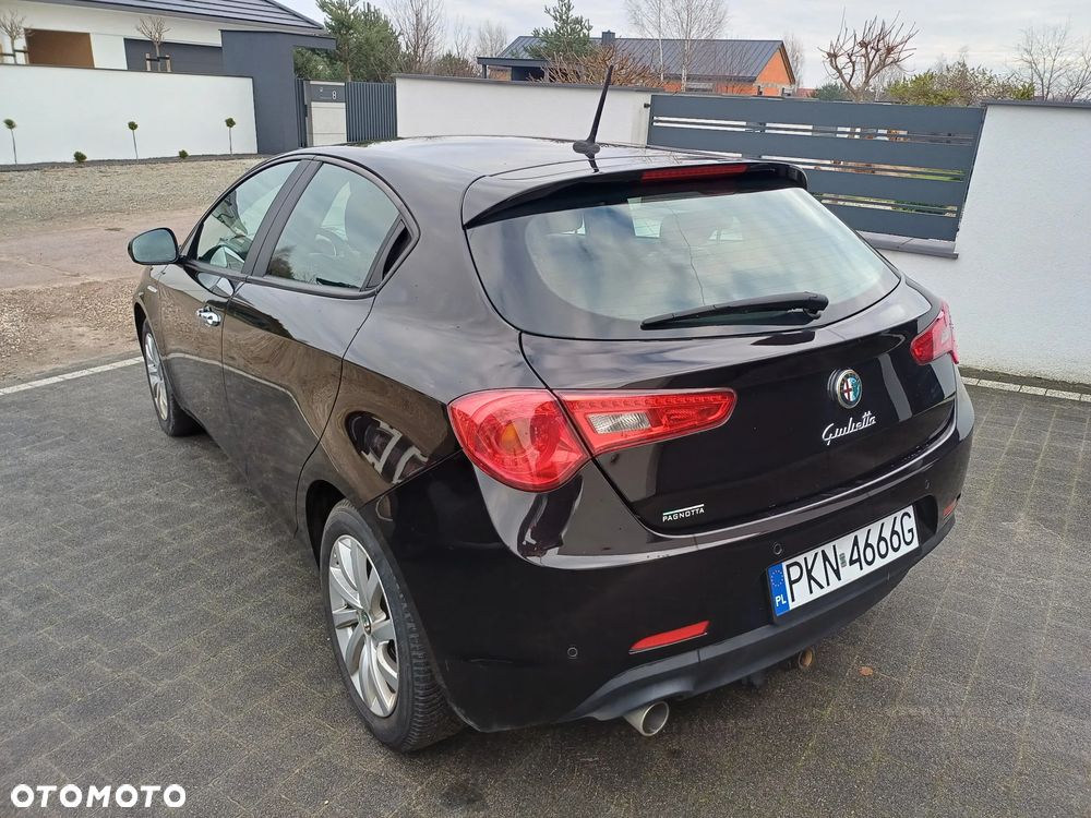 Alfa Romeo Giulietta 1.6 JTDM 16V Impression - 8