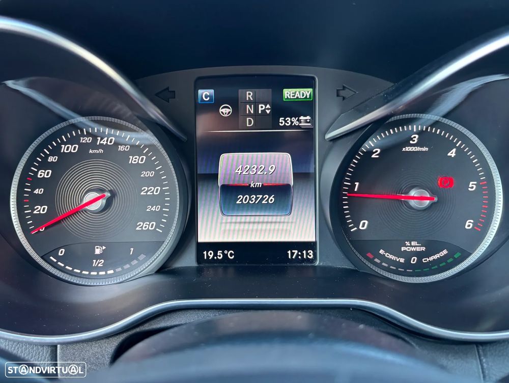 Mercedes-Benz C 300 h Avantgarde - 23