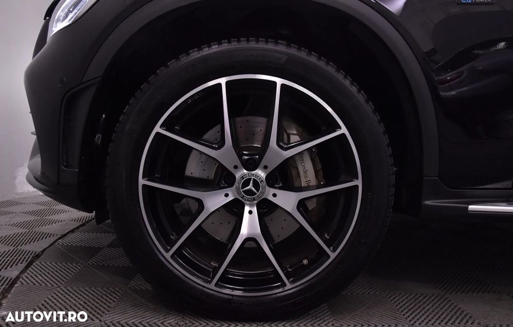 Mercedes-Benz GLC 250 4MATIC 9G-TRONIC AMG Line - 7