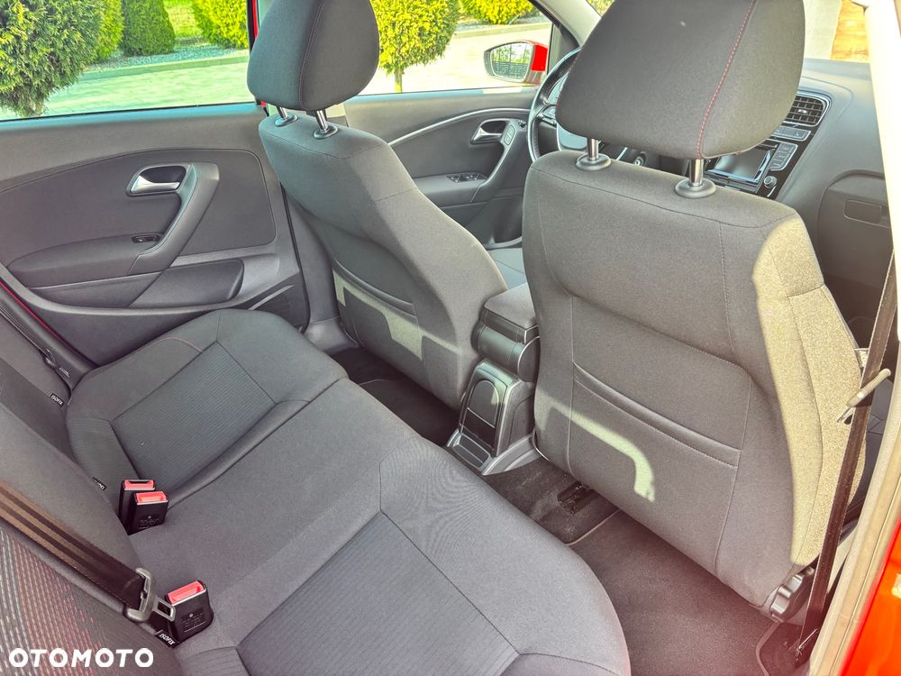 Volkswagen Polo 1.2 TSI (Blue Motion Technology) SOUND - 10