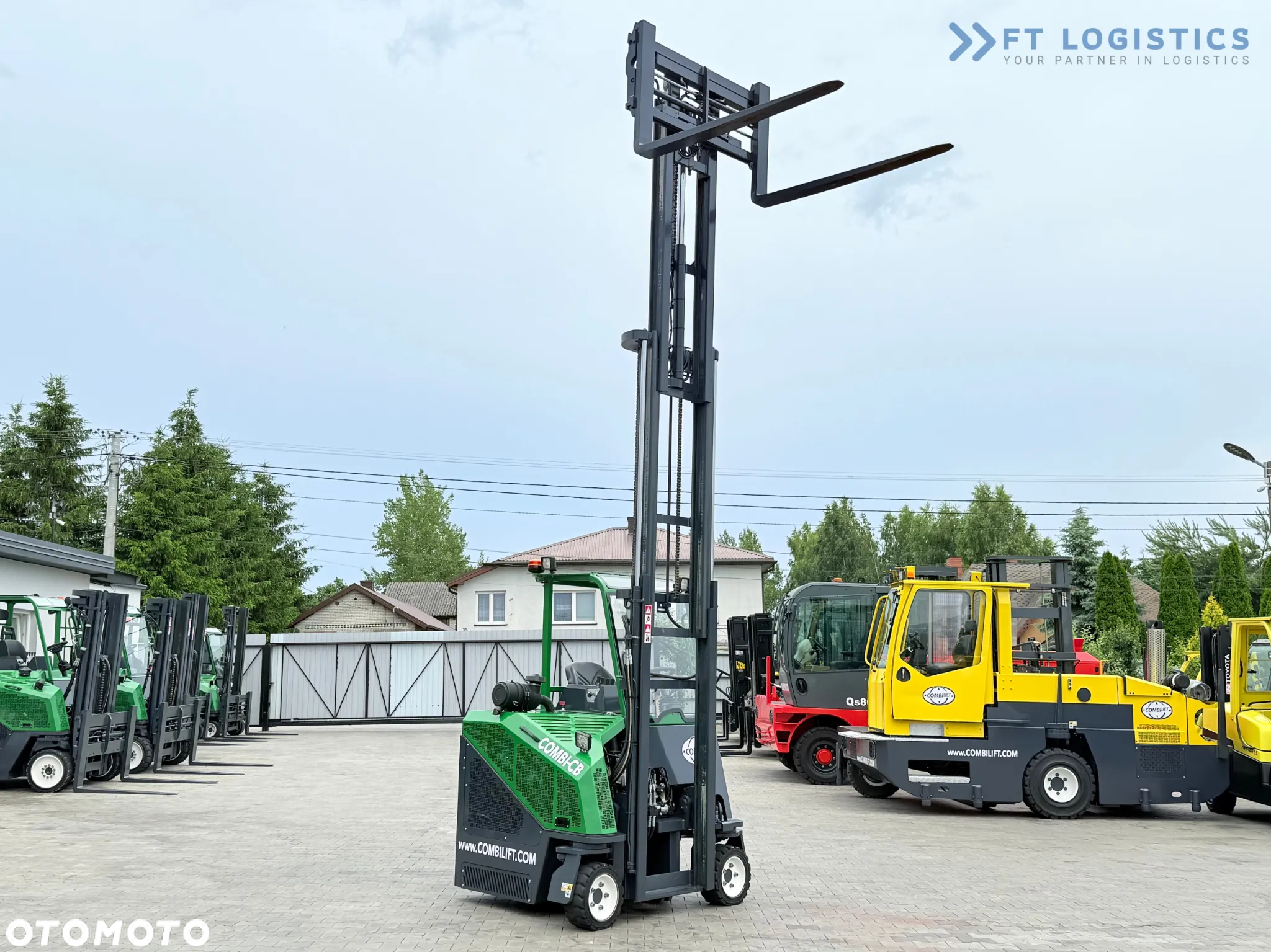 Combilift CB3000 / DIESEL / TRIPLEX 4900MM / WOLNY SKOK / PRZESUW WIDEŁ / POZYCJONER / WIDŁY 1500MM / JAK NOWY - 34