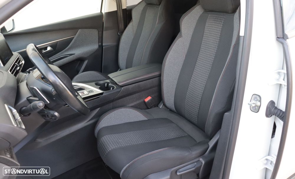 Peugeot 3008 PureTech 130 Stop & Start GPF EAT8 Active - 11