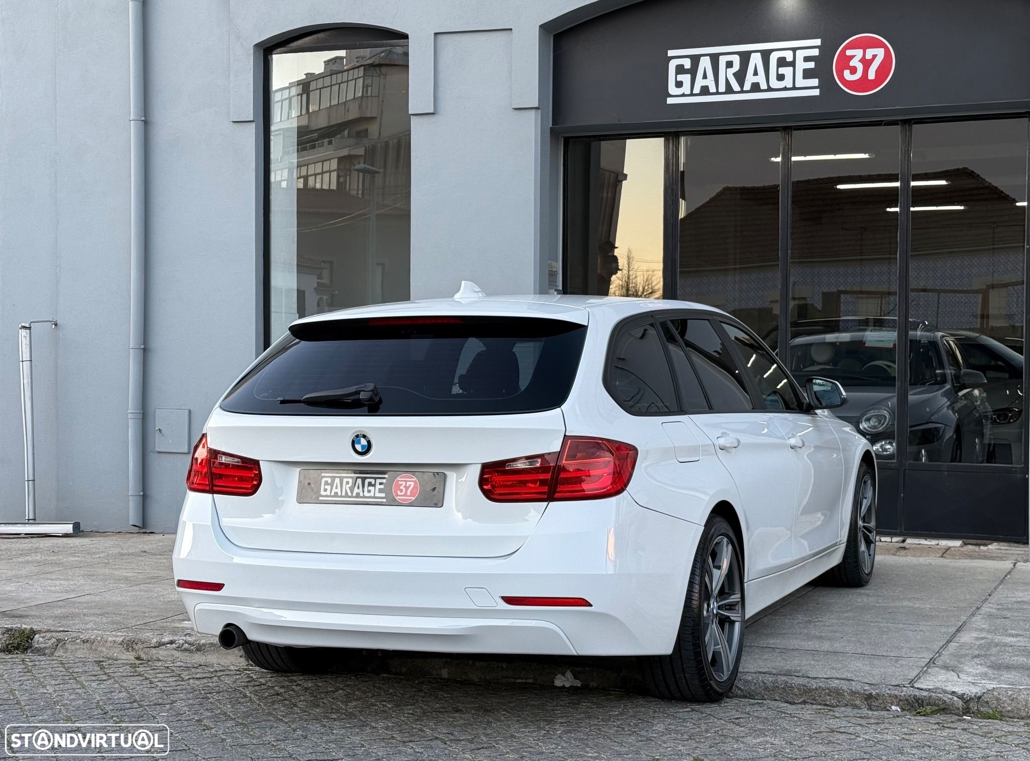 BMW 316 d Touring Line Sport - 8