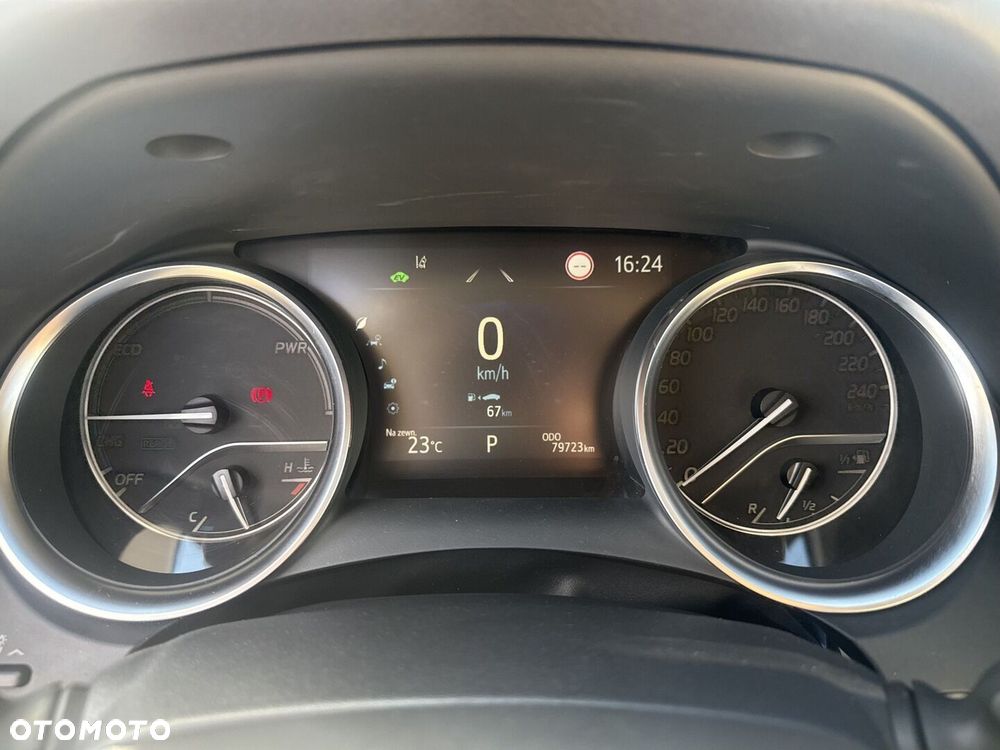 Toyota Camry 2.5 Hybrid Comfort CVT - 20