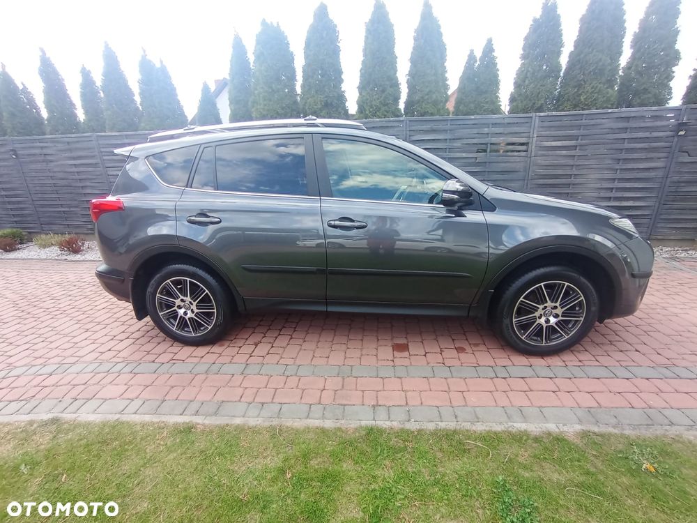 Toyota RAV4 2.0 D-4D Prestige - 12