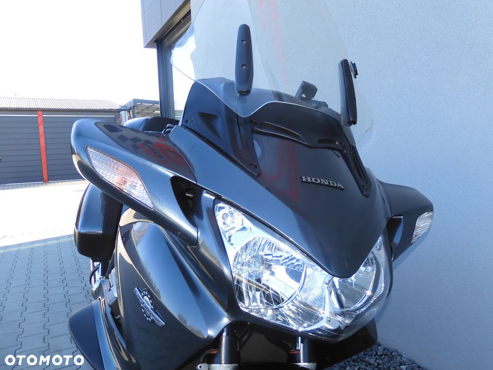 Honda ST - 4