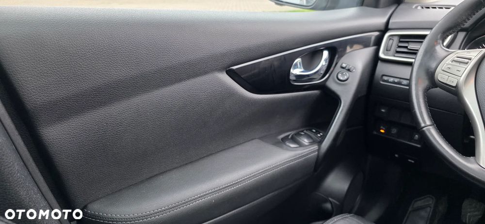 Nissan Qashqai 1.6 DIG-T Tekna - 15