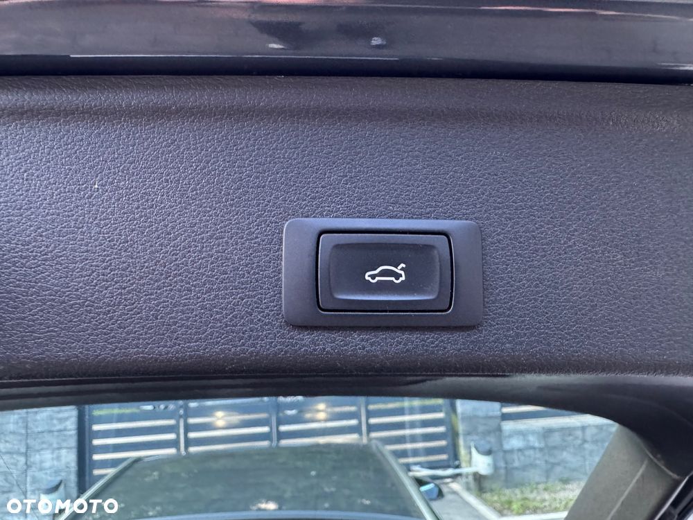 Audi A4 Avant 2.0 TDI S tronic quattro sport - 21