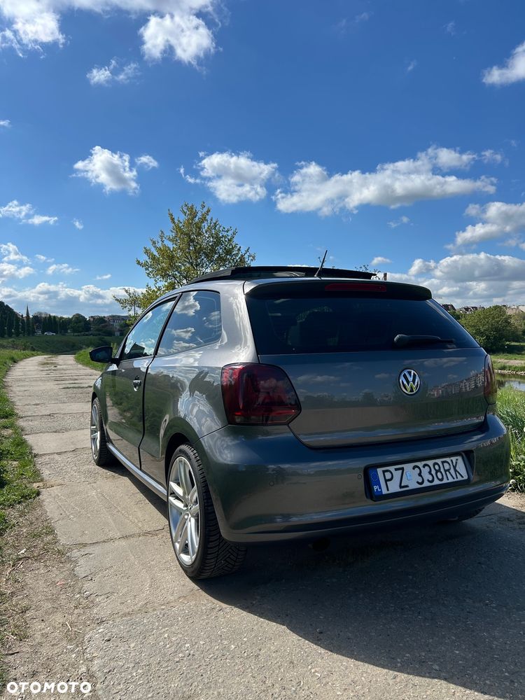 Volkswagen Polo 1.6 TDI DPF Highline - 2