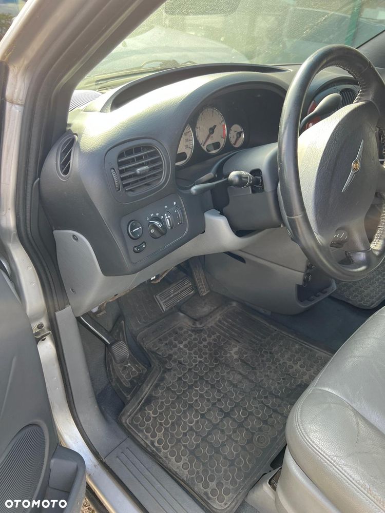 Chrysler Voyager - 21