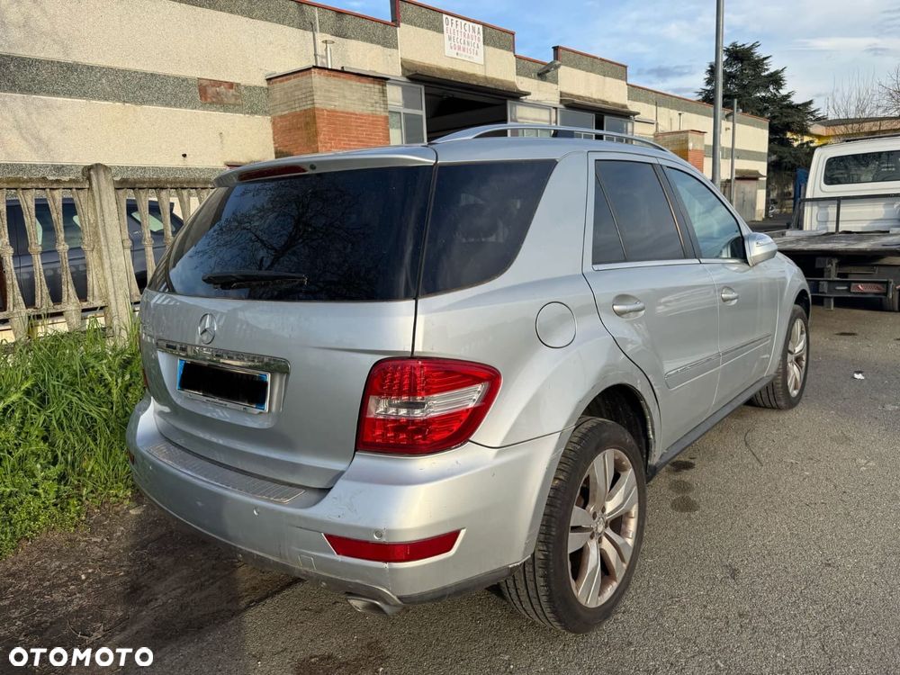Mercedes-Benz ML 350 CDI 4-Matic - 3