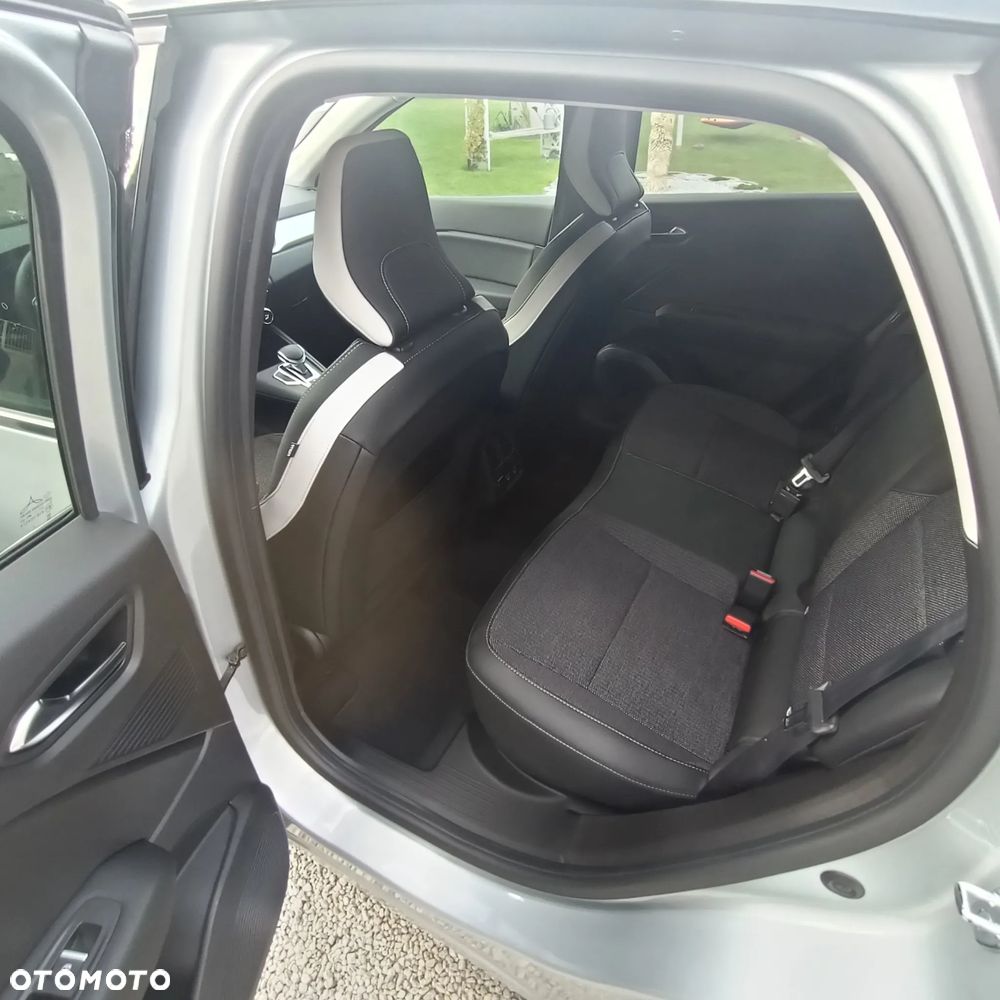 Renault Captur - 16