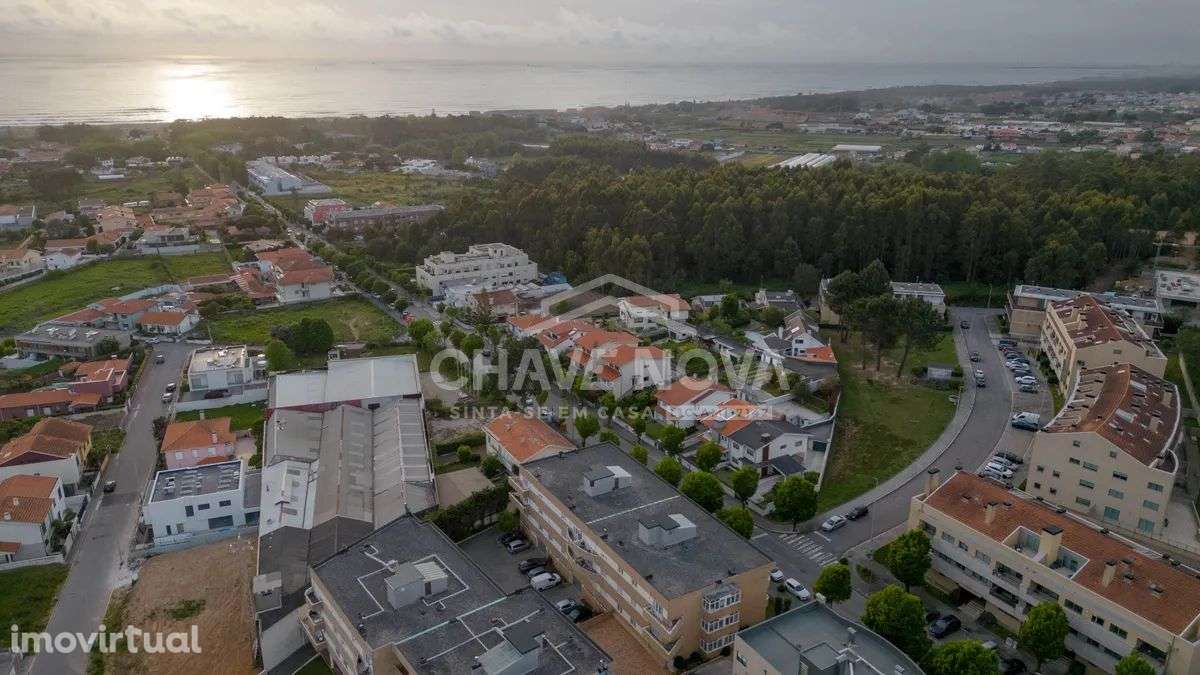 Apartamento t2, Av de Francelos - Grande imagem: 2/35