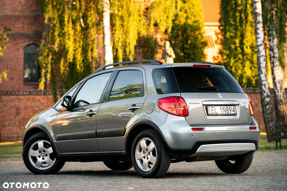 Suzuki SX4 1.6 VVT 4x2 Comfort - 26