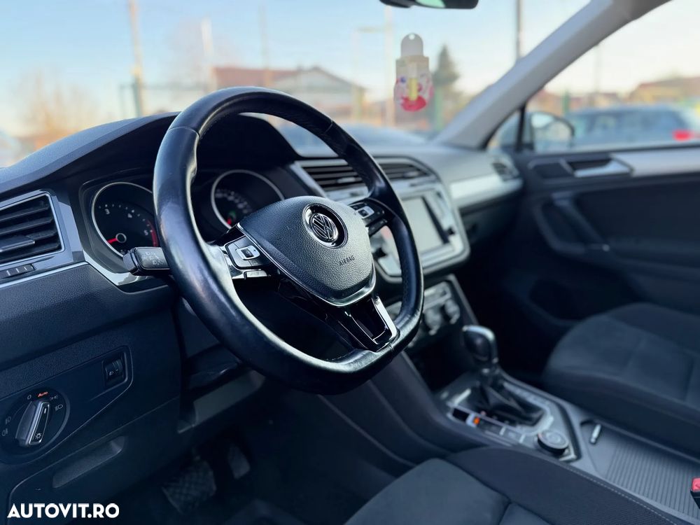 Volkswagen Tiguan 2.0 TDI 4Mot DSG Highline - 7
