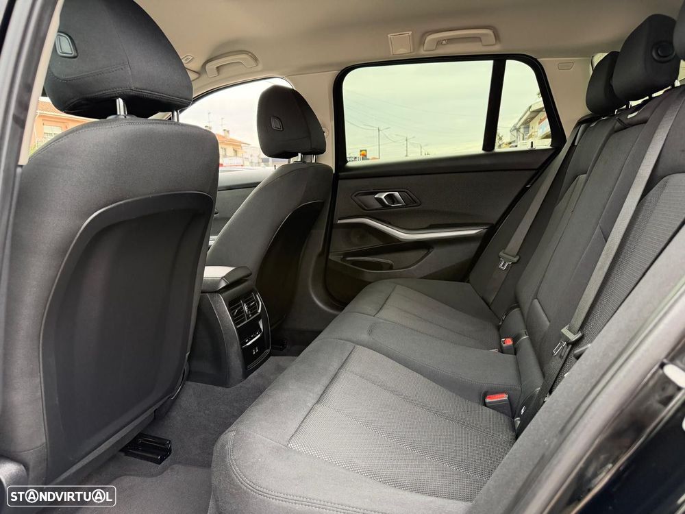 BMW 320 e Auto - 11