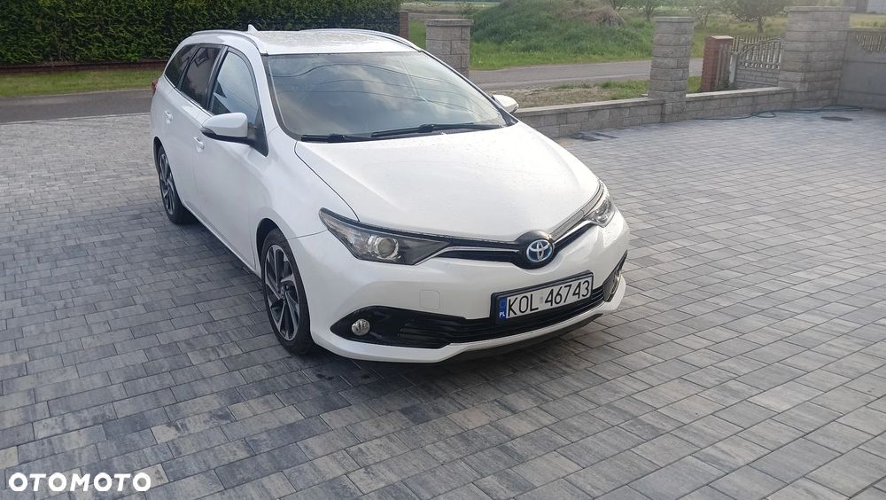 Toyota Auris - 1