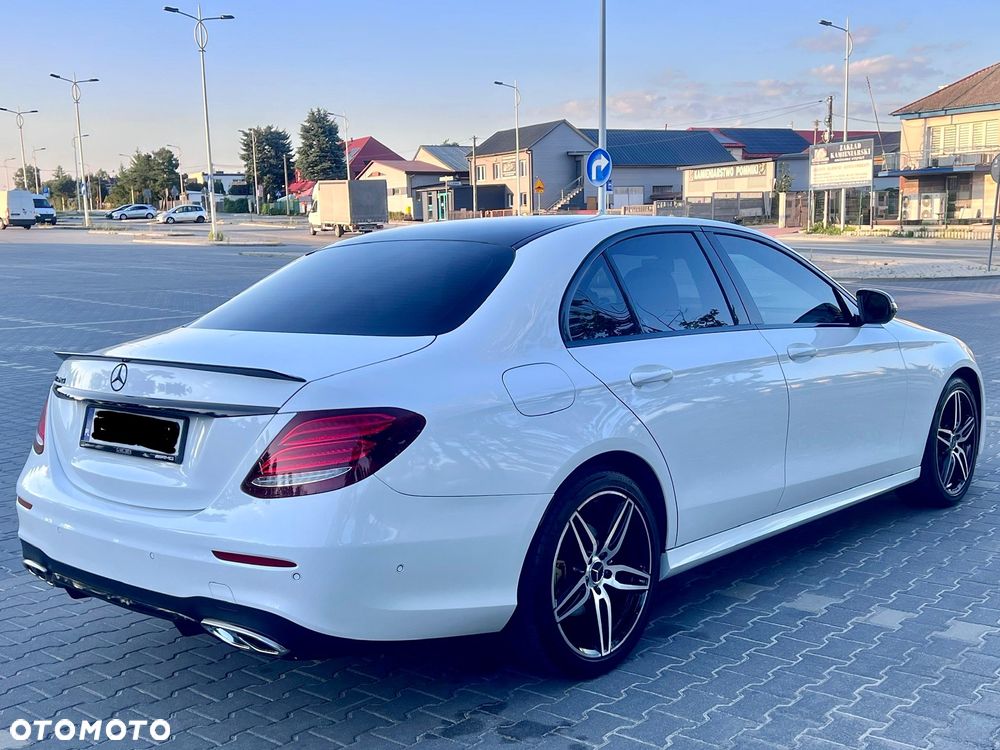 Mercedes-Benz Klasa E - 7