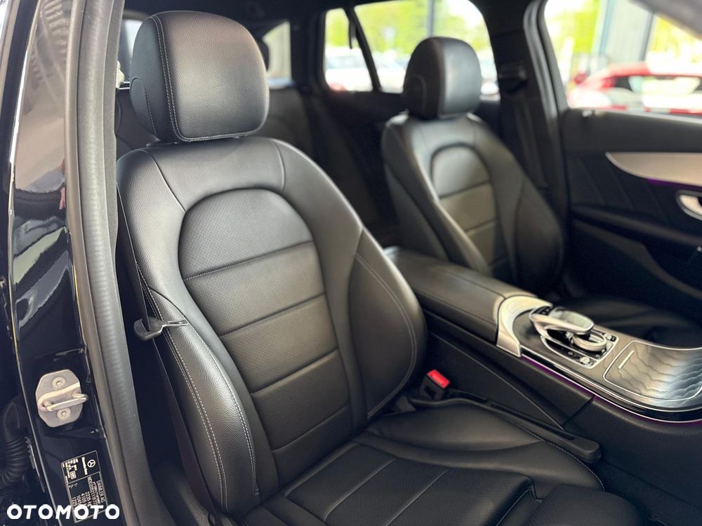 Mercedes-Benz Klasa C 200 d 9G-TRONIC AMG Line - 12