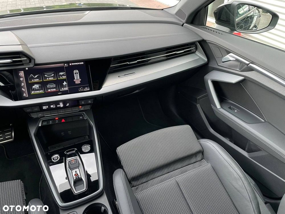 Audi A3 Sportback - 15