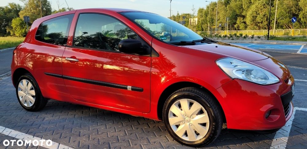 Renault Clio 1.2 16V 75 Expression - 8