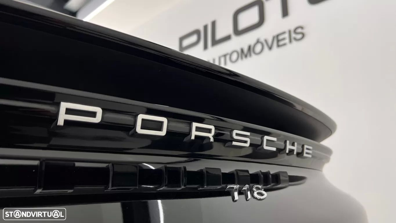 Porsche 718 Cayman 2.0 PDK - 11