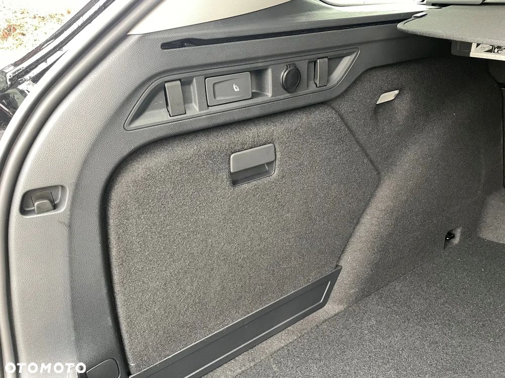 Skoda Superb 2.0 TDI SCR 4x4 L&K DSG - 19