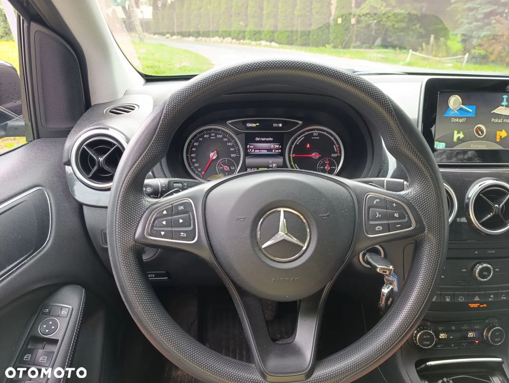 Mercedes-Benz Klasa B (Electric Drive) 250 e Urban - 12