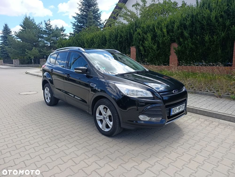 Ford Kuga 2.0 TDCi 2x4 Titanium - 10