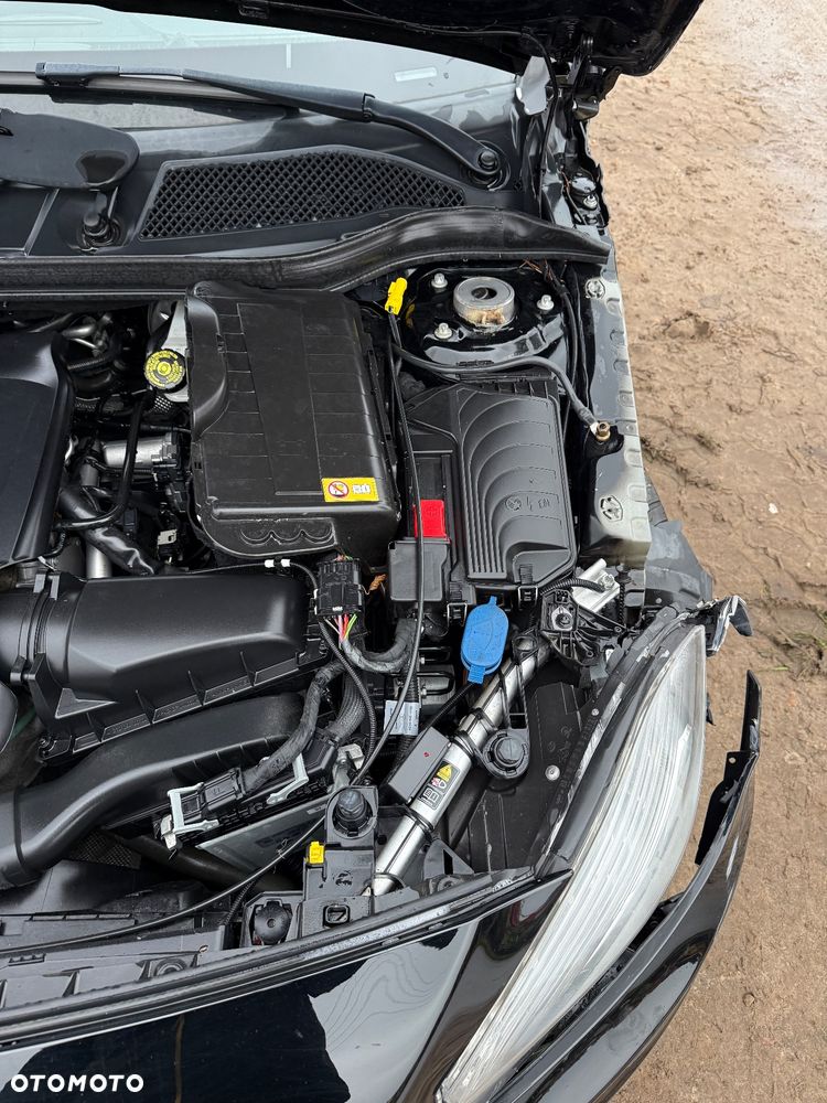 Mercedes-Benz Klasa A 180 (BlueEFFICIENCY) AMG Sport - 24