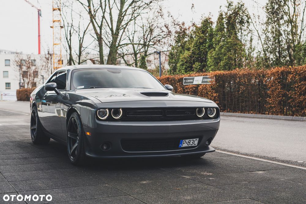 Dodge Challenger 5.7 R/T - 5