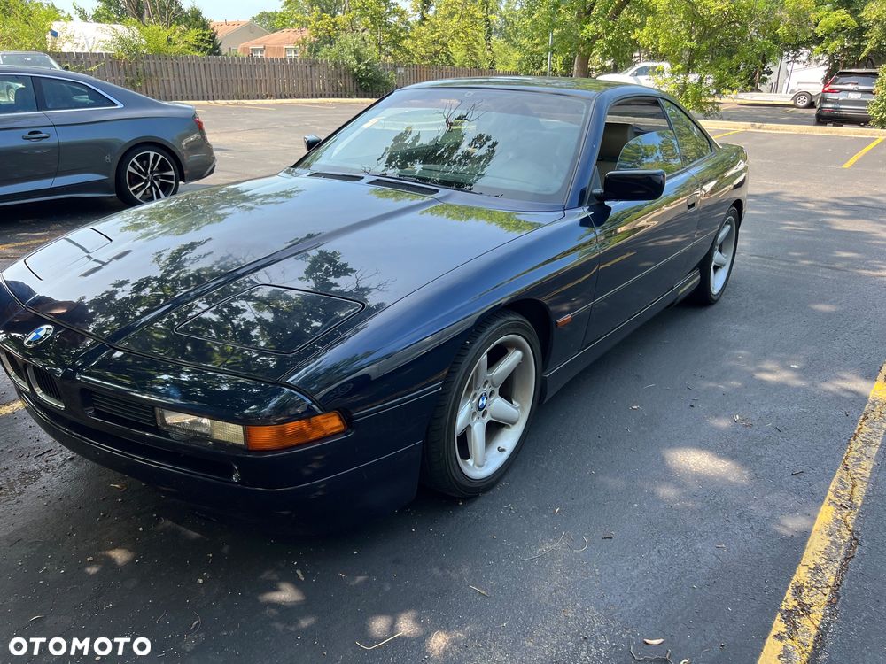 BMW Seria 8 - 3