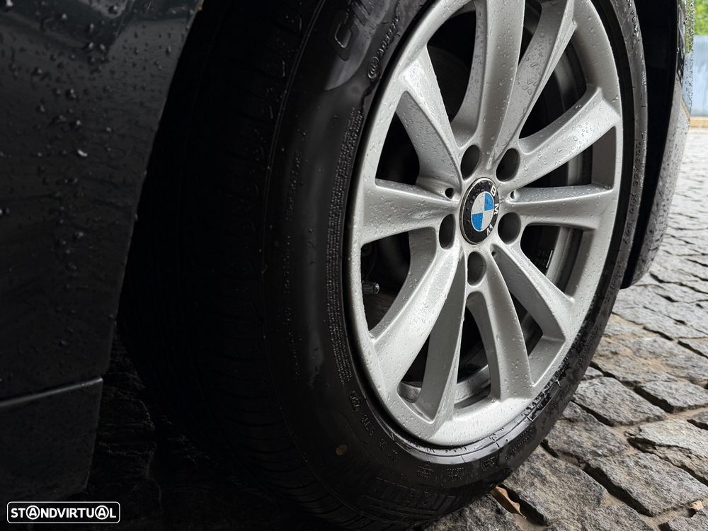BMW 520 d Line Luxury Auto - 4