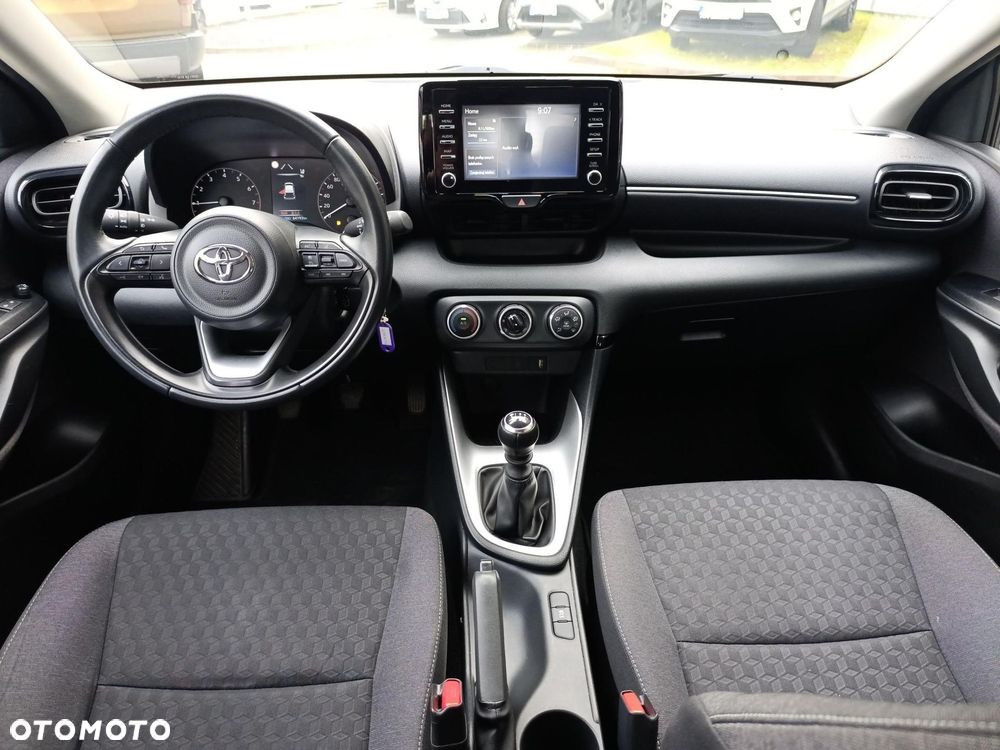 Toyota Yaris - 19