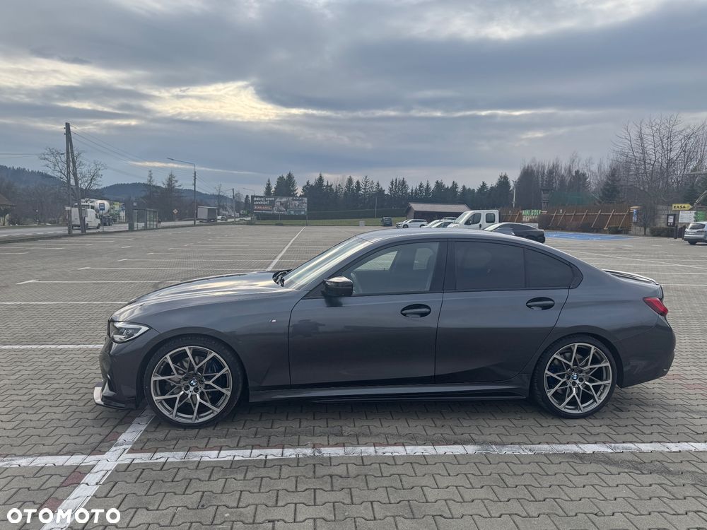 BMW Seria 3 330i xDrive M Sport sport - 1