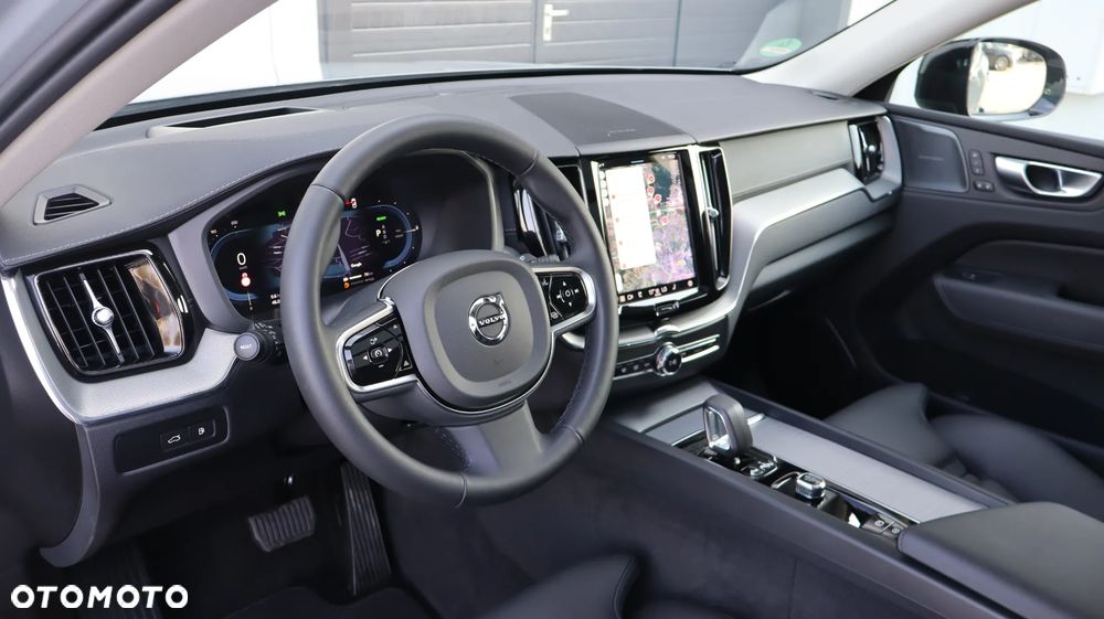 Volvo XC 60 T8 Plug-In Hybrid AWD Ultimate Dark - 14