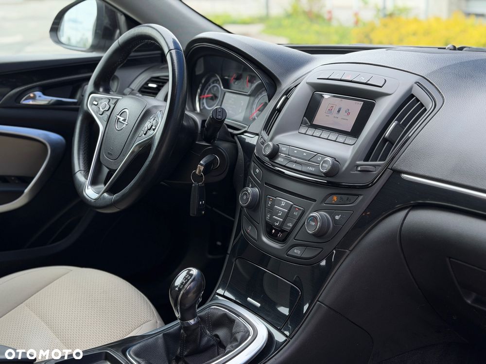 Opel Insignia 1.6 T Edition S&S - 25