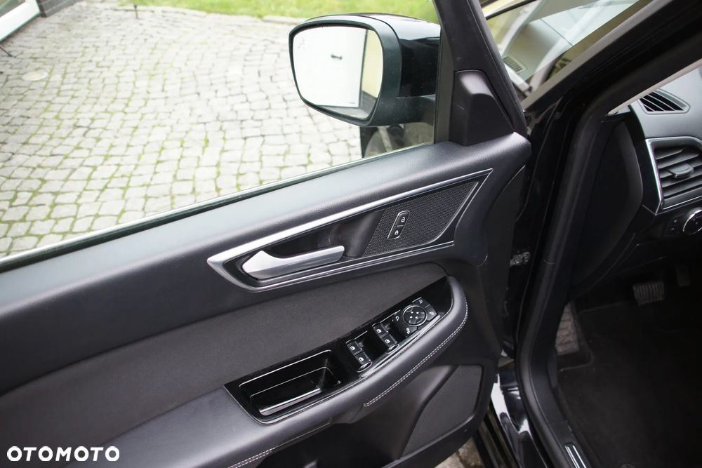 Ford S-Max 2.0 EcoBlue Titanium - 20