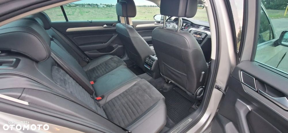 Volkswagen Passat - 7