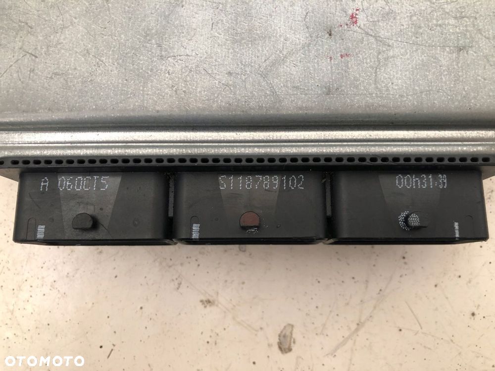 LAND ROVER III 2.7D STEROWNIK SILNIKA 5WS40278B-T - 4