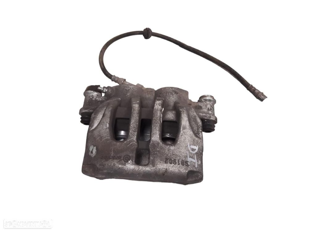 CALÍPER DE FREIO DIANTEIRO ESQUERDO MERCEDES-BENZ VITO MIXTO 447 - 1