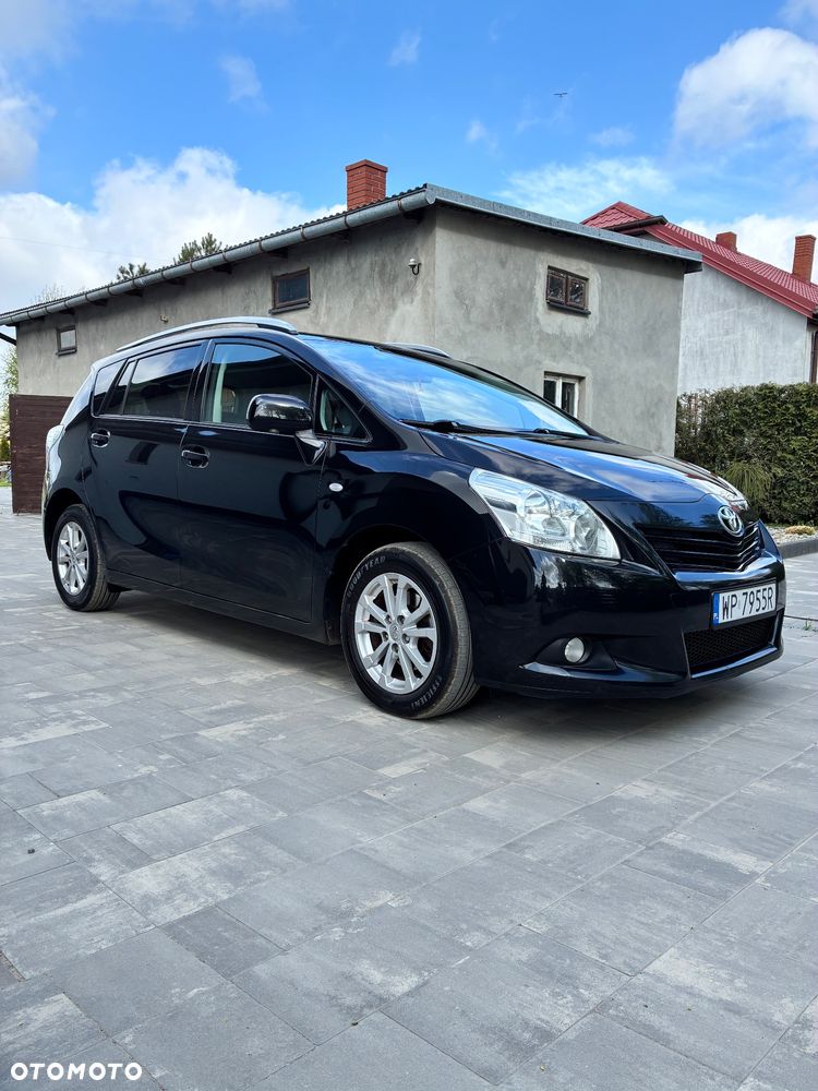 Toyota Verso - 2