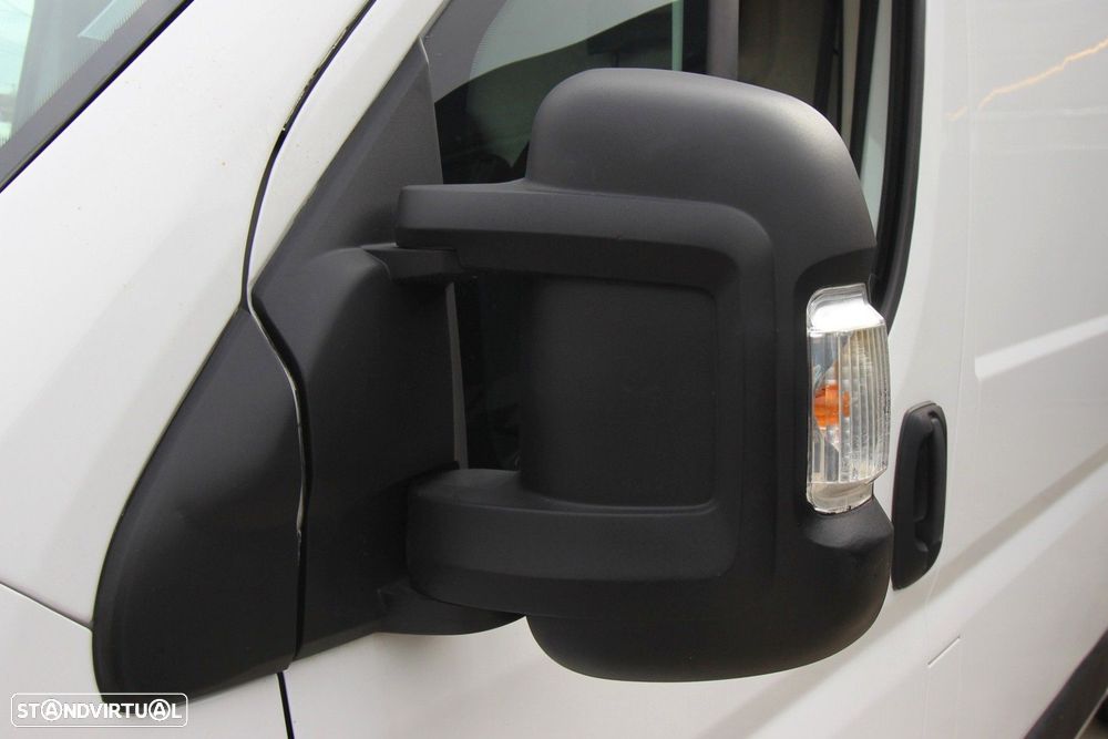 Peugeot Boxer 2.0 BlueHDi 330 L2H1 Pro - 12