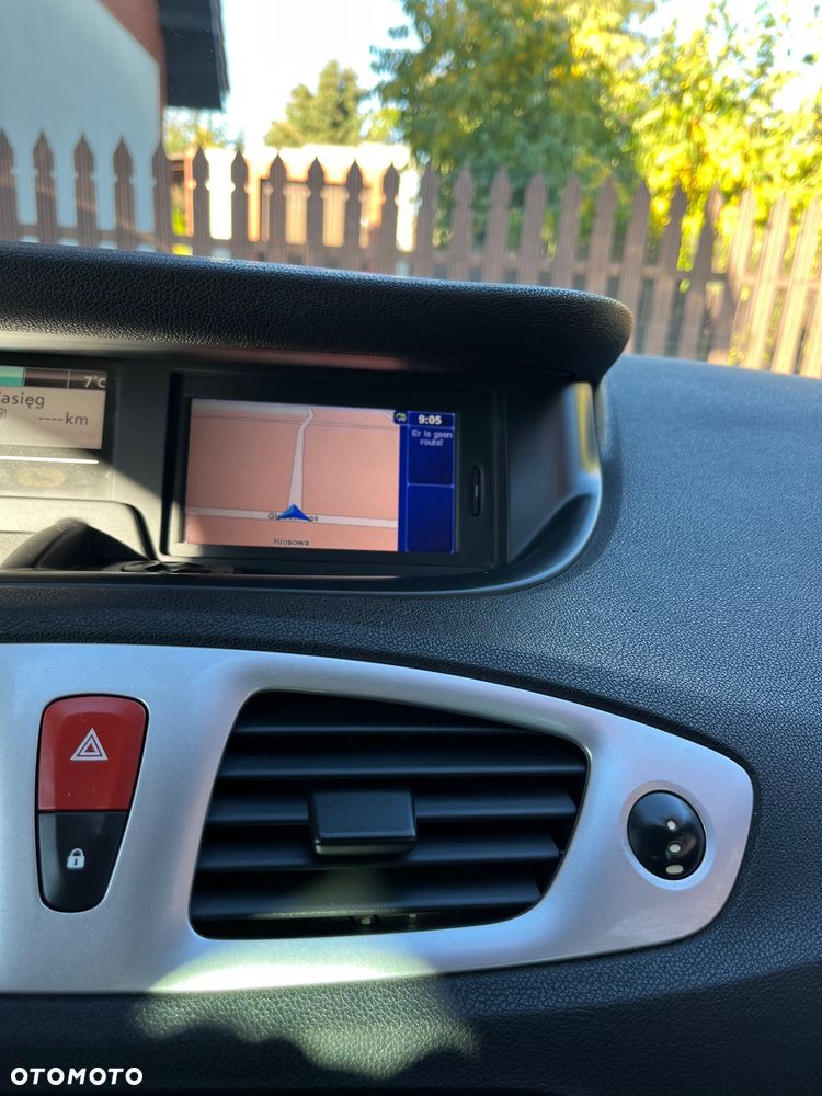 Renault Grand Scenic dCi 130 FAP Dynamique - 25