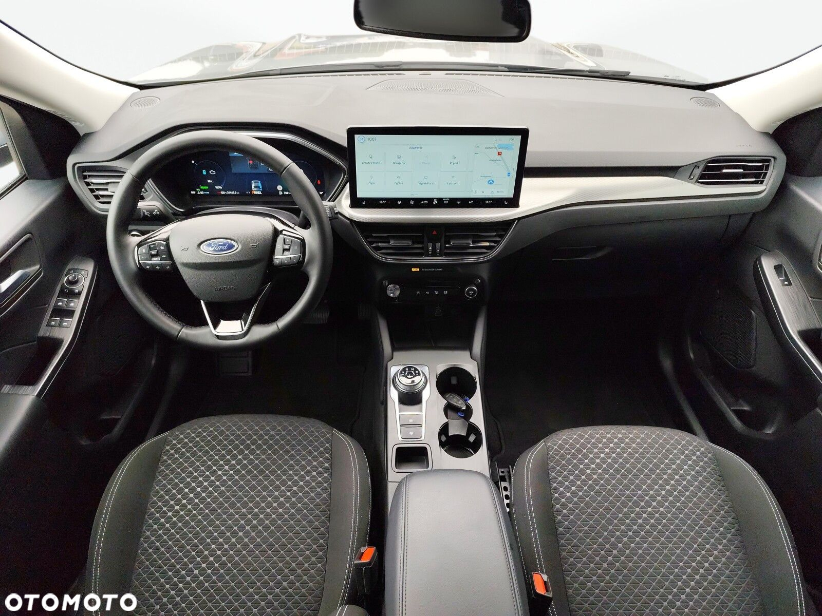 Ford Kuga - 16