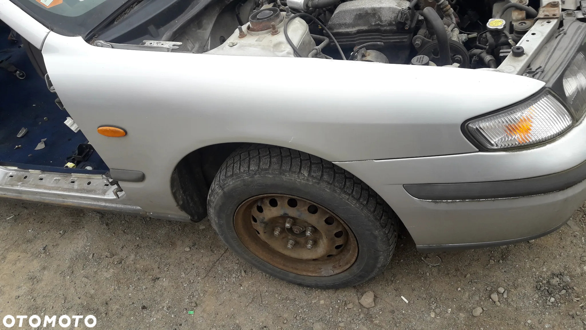 Mazda 626 GW 97-02 KOMBI Zderzak tylny tył pas hak szyba drzwi w kolor 22V - 8