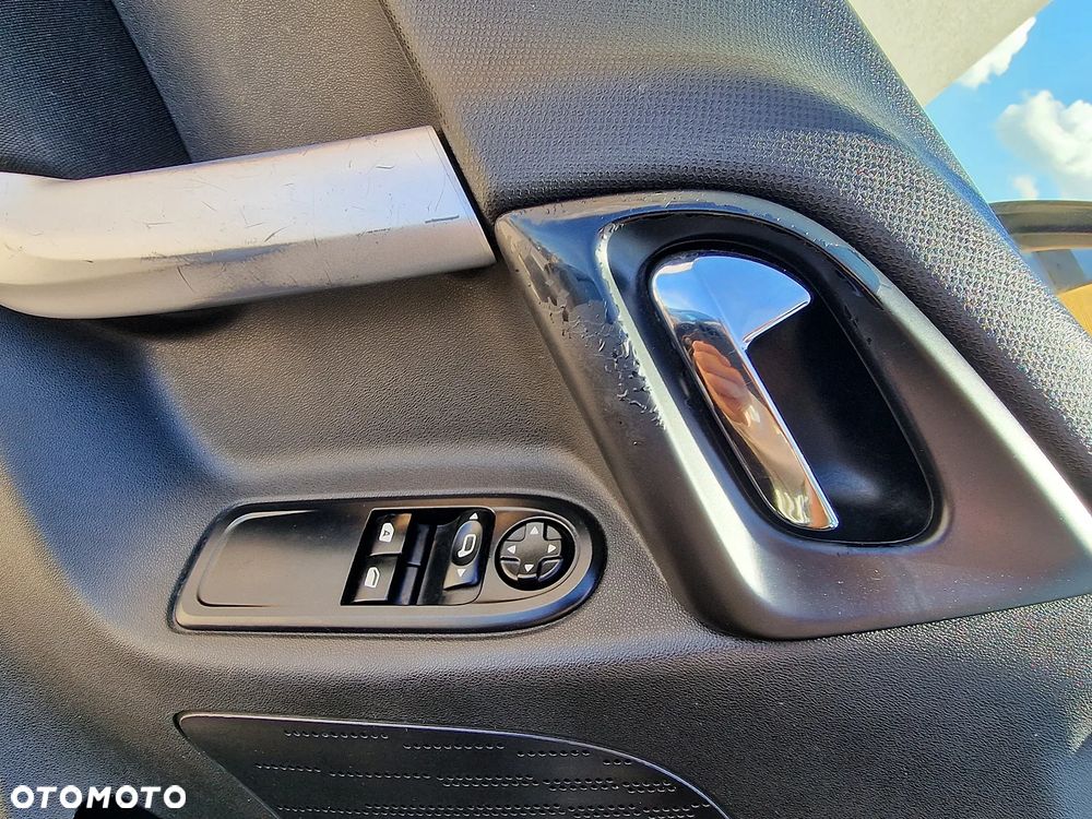 Citroën C3 e-HDi 90 FAP Selection - 12